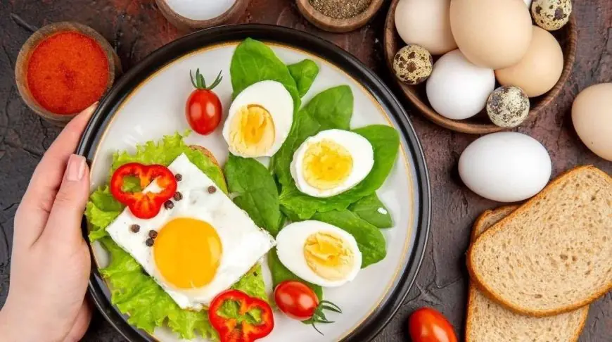 كيف تحافظ على صحة دماغك؟ طبيب يوصي بهذه الأطعمة