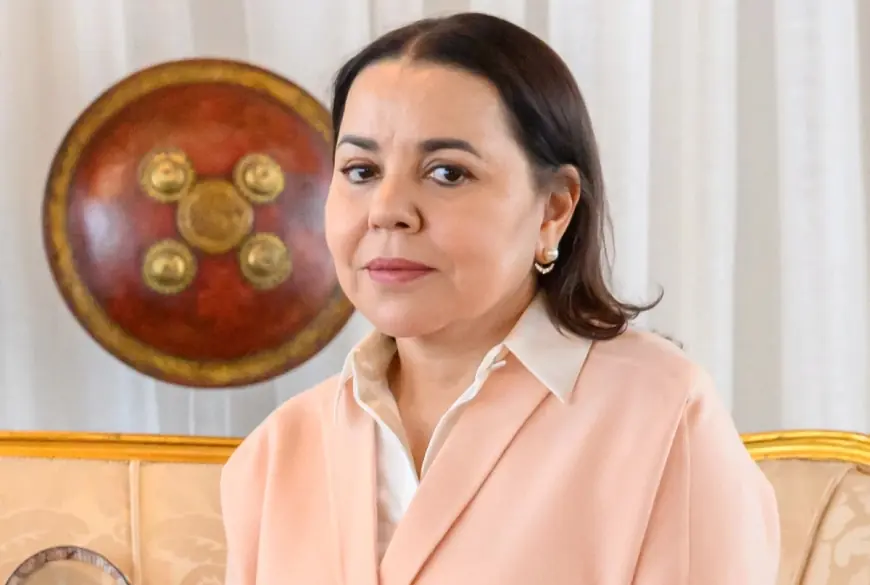الأميرة للا أسماء تزور أطفالا مغاربة وبنميين استفادوا من زراعة القوقعة بالرباط