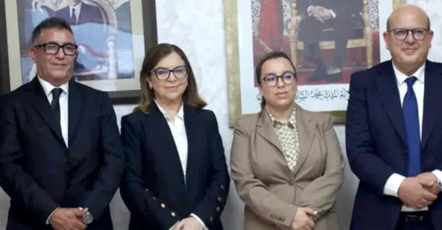 بعد تسليم السلط.. نجوى كوكوس تباشر مهامها الحكومية الجديدة على رأس وزارة الأسرة