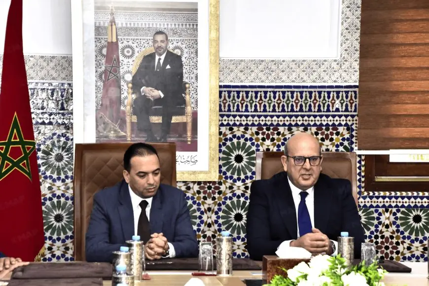 تسليم السلط بين عبد الجبار الرشيدي ولحسن السعدي بقطاع الصناعة التقليدية