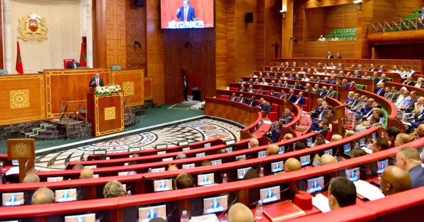 مجلس المستشارين يعقد جلسة عمومية لمناقشة البرنامج الحكومي