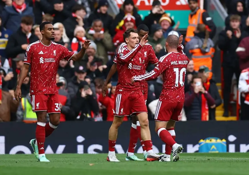 ليفربول يتخطى عقبة برايتون بثنائية نظيفة في الدوري الإنجليزي الممتاز
